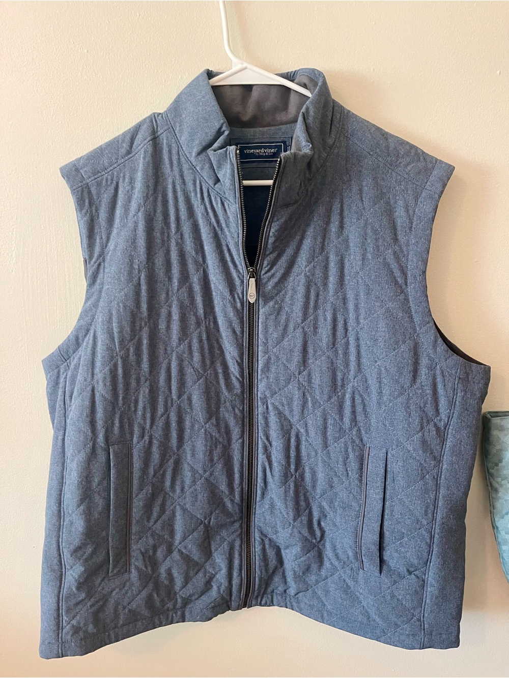 Vineyard Vines Men’s Dorset Quilted Vest